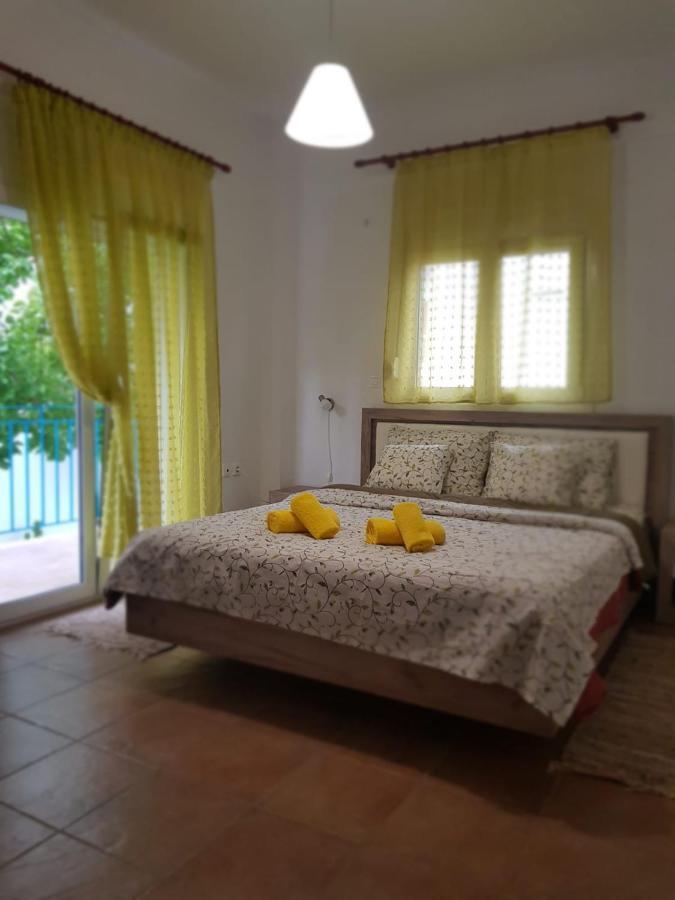 Apartamenty rodzinne Kamena Vourla Buitenkant foto